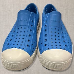 Native Jefferson Shoes Blue Slip-On Water Shoes Men’s M11